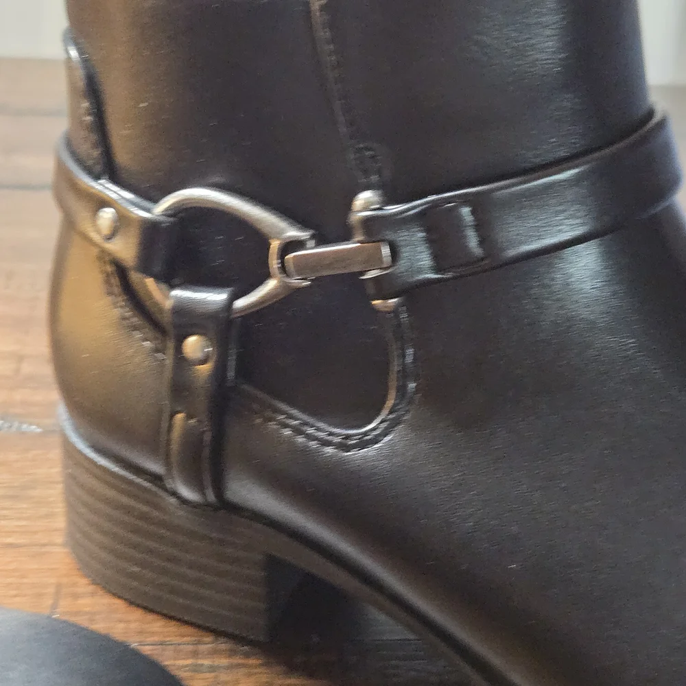 Sleek Black Ankle Booties‎ with Buckle Detail Granby Size 6